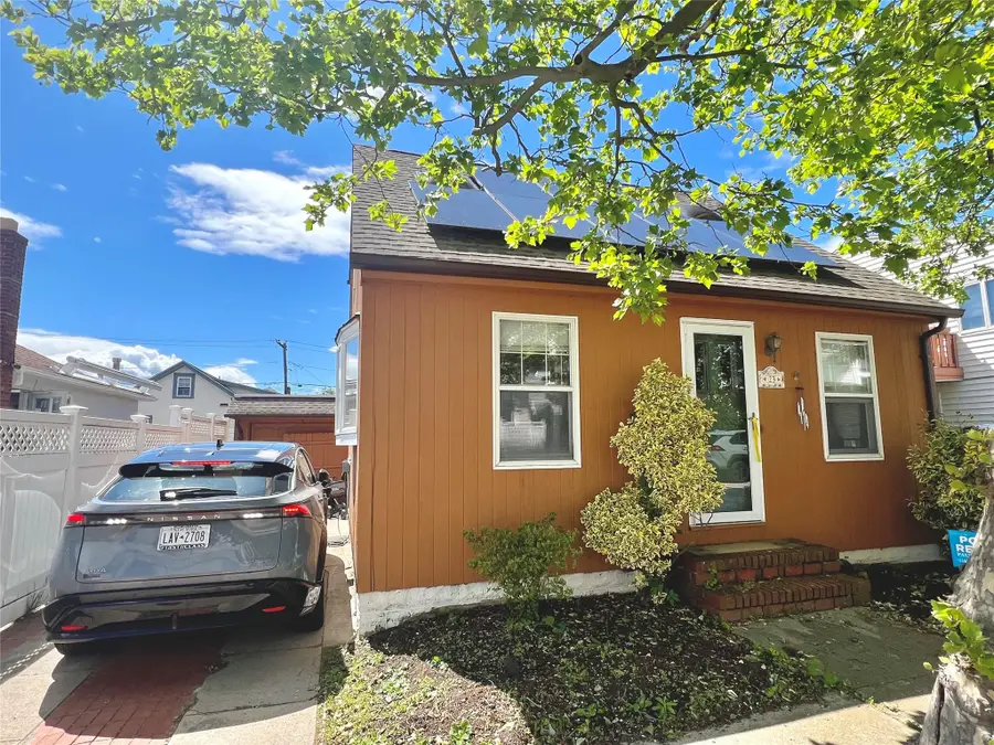 23 Garden City Avenue, Point Lookout, NY 11569 - Image #2