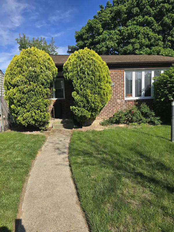 12819 234th Street, Rosedale, NY 11422