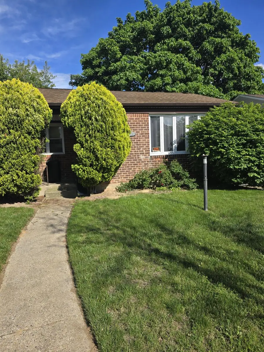 12819 234th Street, Rosedale, NY 11422 - Image #2