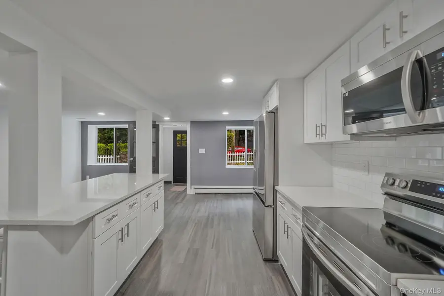 60 Sunburst Drive, Rocky Point, NY 11778 - Image #3