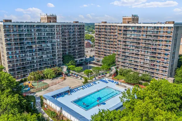 152-18 Union Turnpike #4G, Flushing, NY 11367