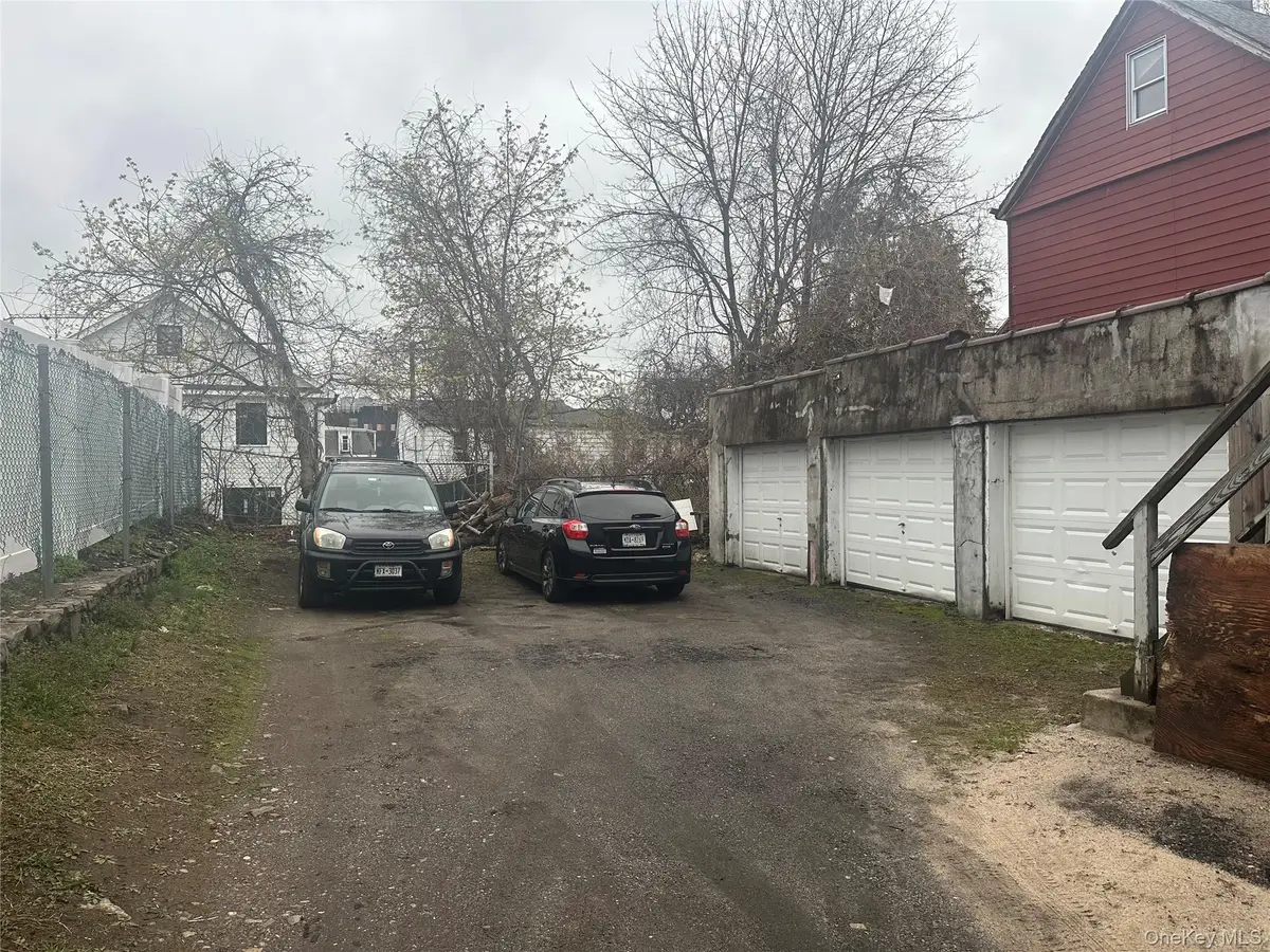 43 Oak Street, Port Chester, NY 10573 - Image #1