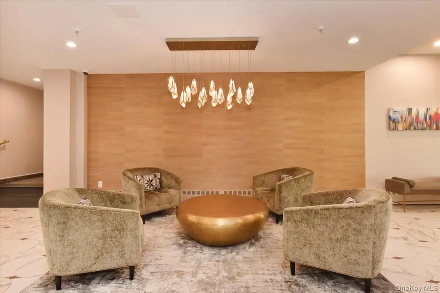 40 Stoner Avenue #1-i, Great Neck, NY 11021 - Image #3