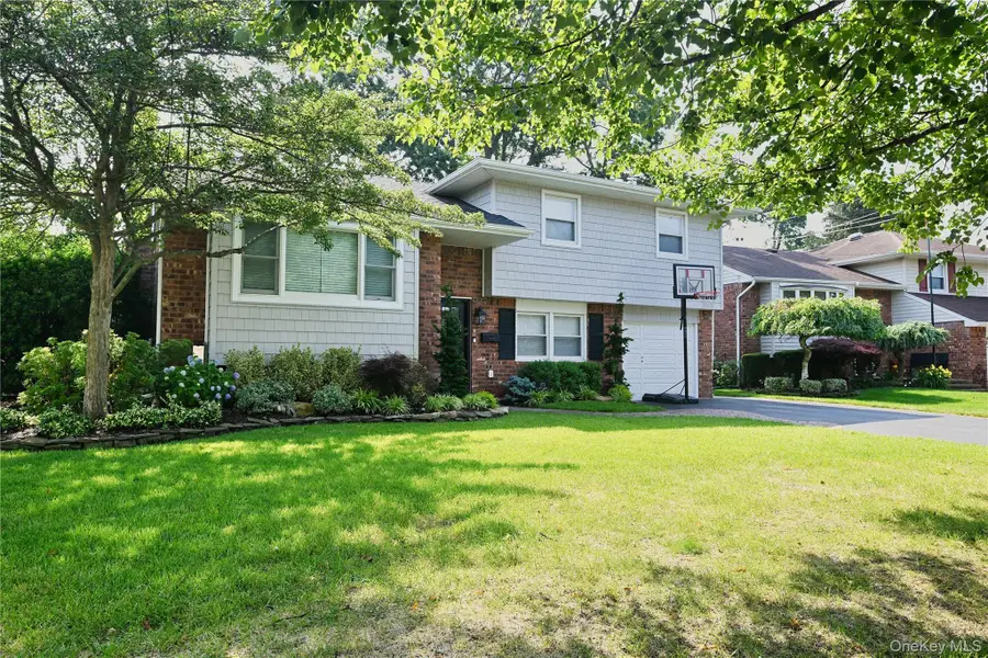 1773 Roland Avenue, Wantagh, NY 11793 - Image #2