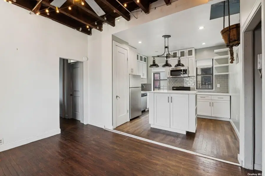 21-16 35th Street #5B, Astoria, NY 11105 - Image #3