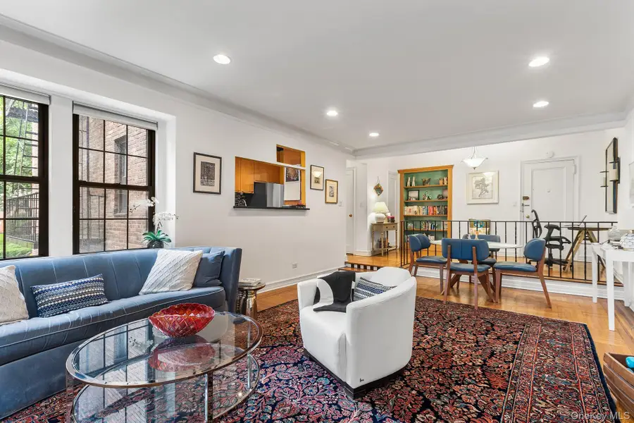 35 Parkview Avenue #1C, Bronxville, NY 10708 - Image #2