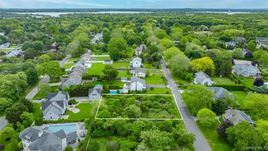 1760 Mccann Lane, Greenport, NY 11944 - Image #2