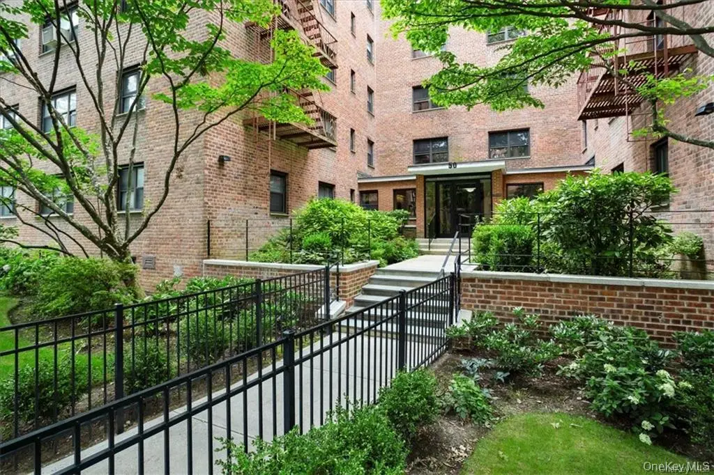 51 White Oak #1H, New Rochelle, NY 10801 - Image #1