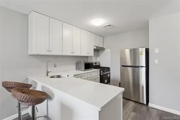 241 Fairview Circle, Middle Island, NY 11953