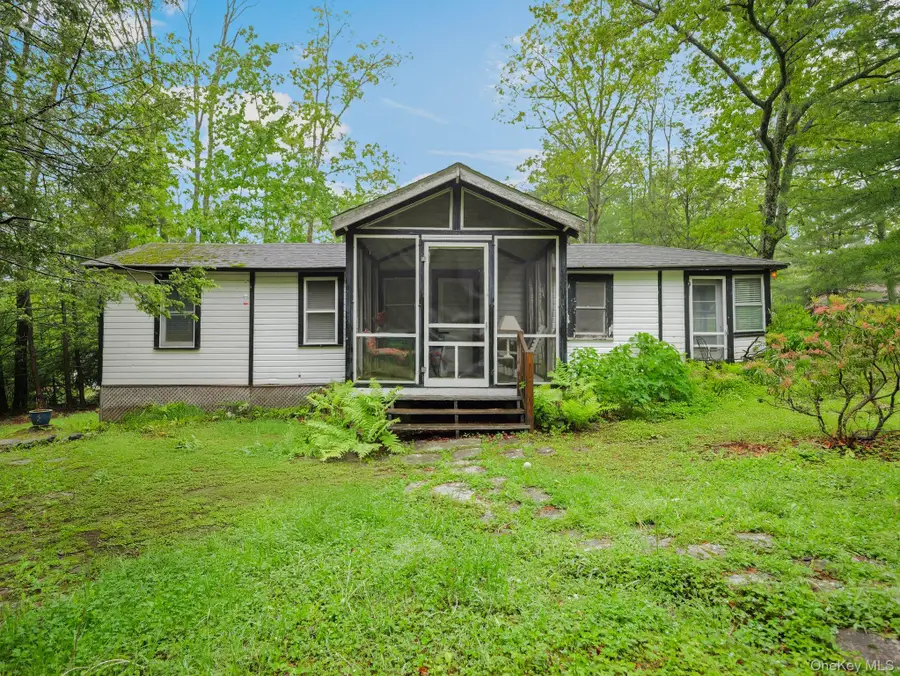 13 Sycamore Trail, Wurtsboro, NY 12790 - Image #3