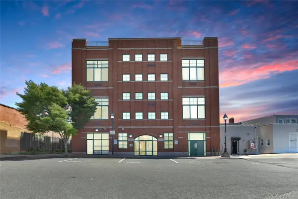 70 S Main Street #307-PH, Freeport, NY 11520