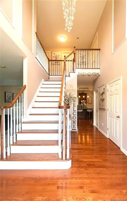 38 Panorama Drive, New Windsor, NY 12553 - Image #3