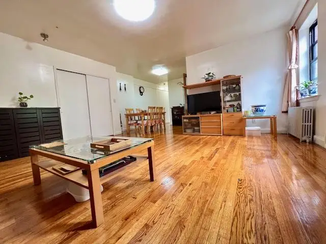 215-19 48 Avenue #3C, Bayside, NY 11364 - Image #2