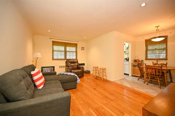 69-27 210 Street #2, Oakland Gardens, NY 11364