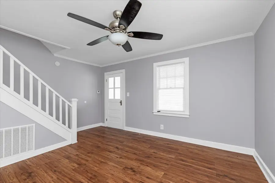 42 Gold Street, Valley Stream, NY 11580 - Image #3