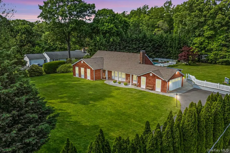 130 Sands Point Road, Sands Point, NY 11050 - Image #2