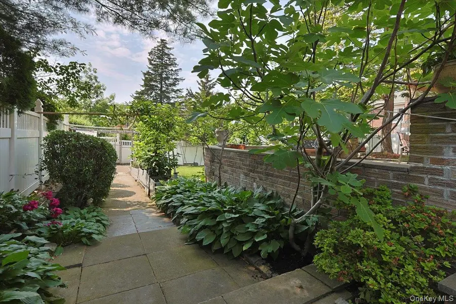 50-54 Deepdale Place, Little Neck, NY 11362 - Image #2