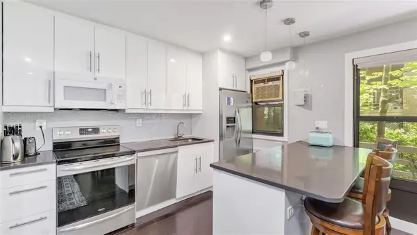 16 Stoner Avenue #1F, Great Neck, NY 11021