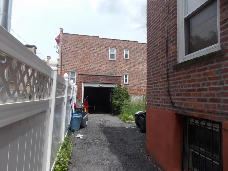 1777 Edenwald Avenue, Bronx, NY 10466 - Image #3