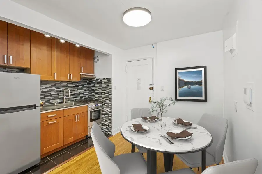 15 Oliver Street #3C, Brooklyn, NY 11209 - Image #3