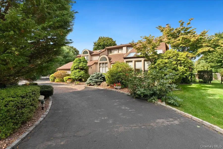 7 Kent Court, Bayport, NY 11705 - Image #2