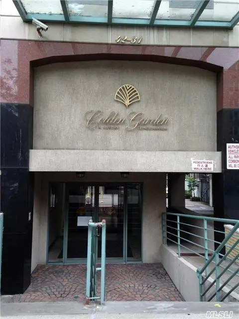 42-31 Colden Street #F3E/3G, Flushing, NY 11355