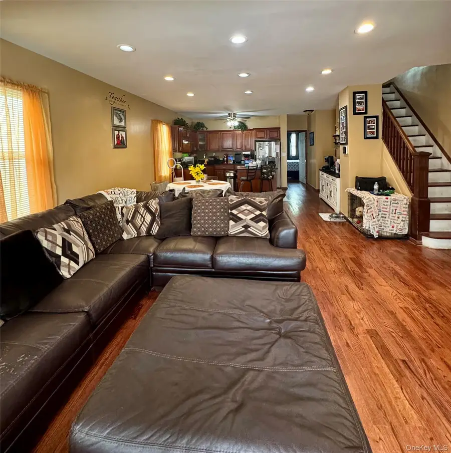 188-25 Mangin Avenue, Jamaica, NY 11412 - Image #2