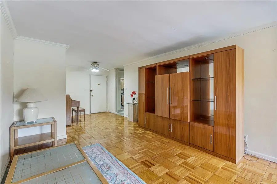 211-40 18th Avenue #1J, Bayside, NY 11360 - Image #2