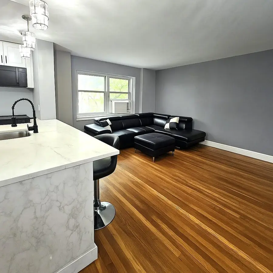 89-25 Shore Parkway #1L, Howard Beach, NY 11414 - Image #3