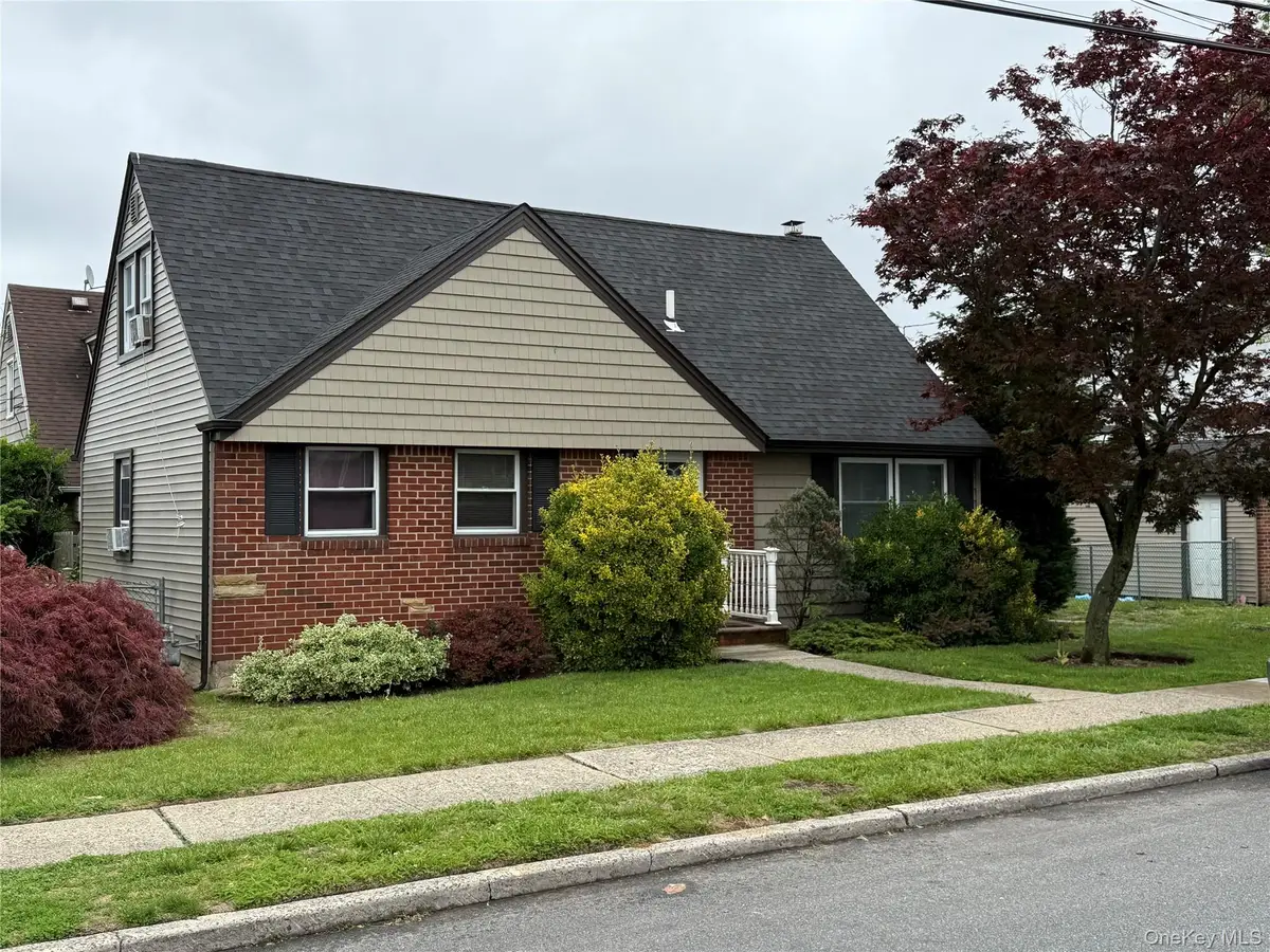 389 Kirkman Avenue, Elmont, NY 11003 - Image #1