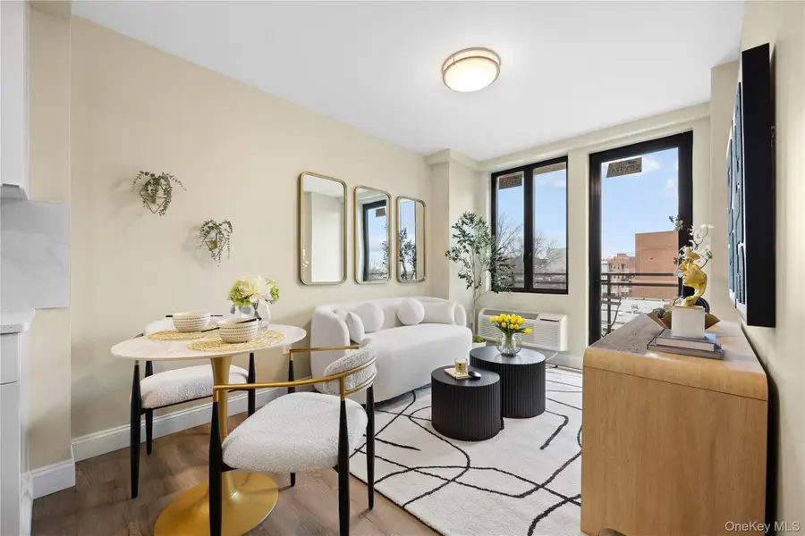 163-07 72nd Ave #2G, Fresh Meadows, NY 11365 - Image #3