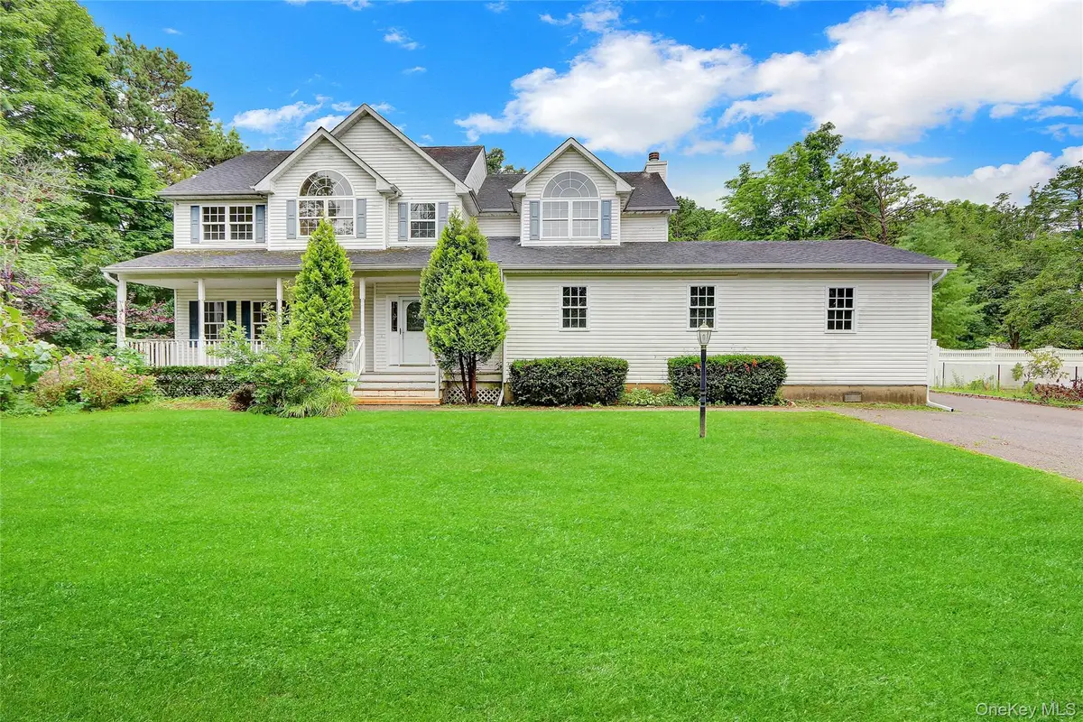 84 Robinson Avenue, Medford, NY 11763 - #1