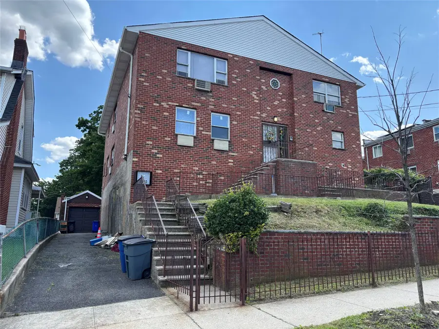 2110 Light Street, Bronx, NY 10466 - Image #2