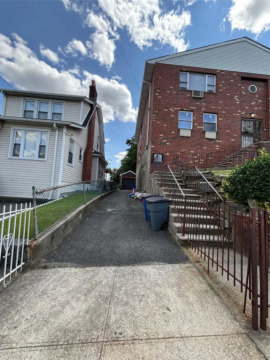 2110 Light Street, Bronx, NY 10466 - Image #3