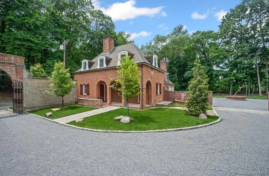 22 Brookville Road, Muttontown, NY 11545 - Image #2