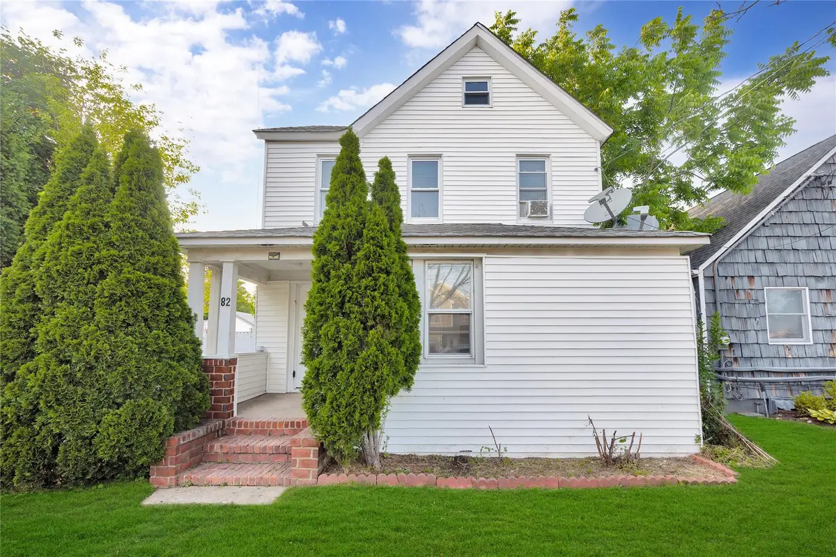 82 Heitz Place, Hicksville, NY 11801 - Image #1
