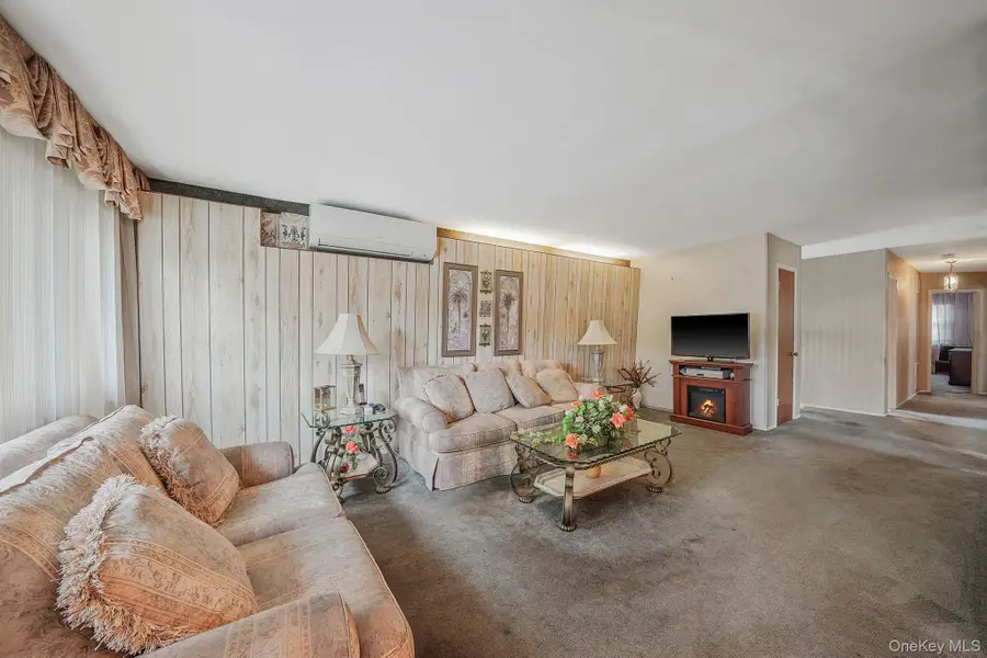 47-04 167 Street, Flushing, NY 11358 - Image #2