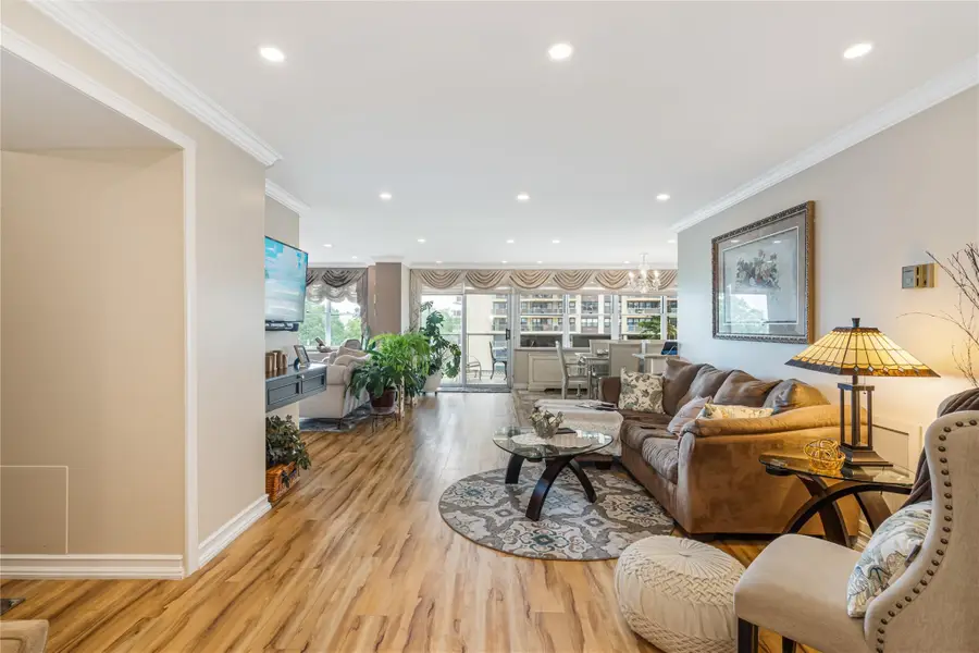 17-85 215th Street #4M, Bayside, NY 11360 - Image #2