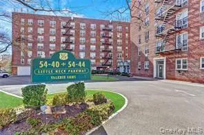 54-40 Little Neck Parkway #4A, Little Neck, NY 11362