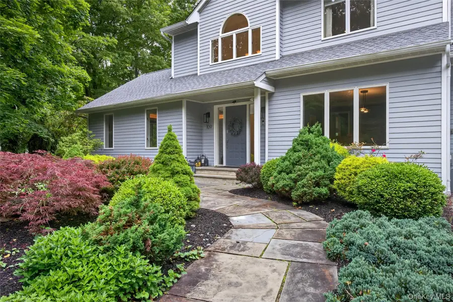 109 Sleight Plass Road, Poughkeepsie, NY 12603 - Image #2