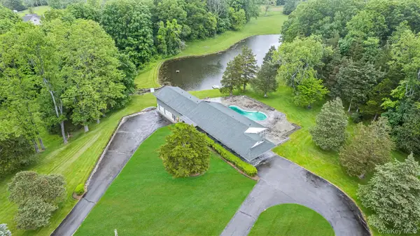 736 State Route 94 N, Warwick, NY 10990
