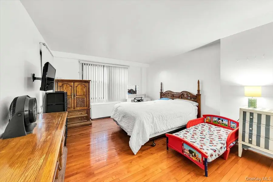 4705 Henry Hudson Parkway W #7F, Bronx, NY 10471 - Image #2