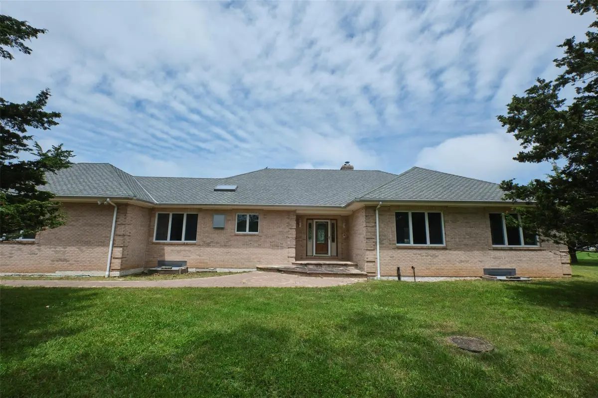 180 Pine Terrace, East Marion, NY 11939 - Image #1