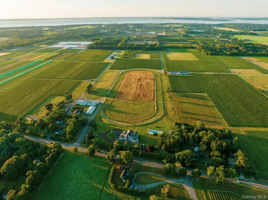 6133 Sound Avenue, Riverhead, NY 11901 - Image #2