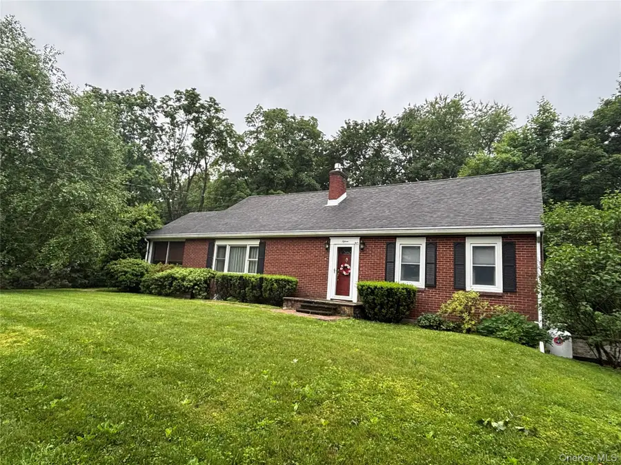 15 Orchard Road, Poughkeepsie, NY 12603 - Image #2