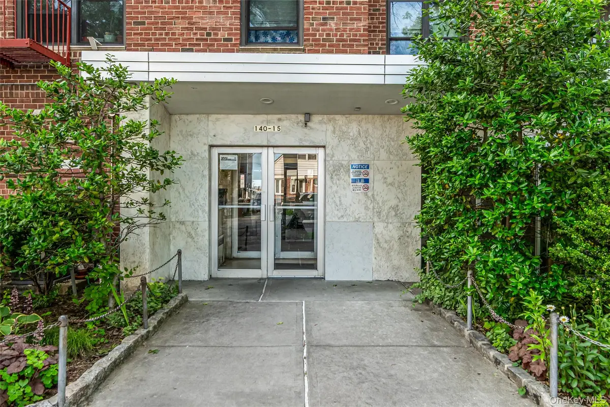 140-15 Holly Avenue #4E, Flushing, NY 11355 - Image #1