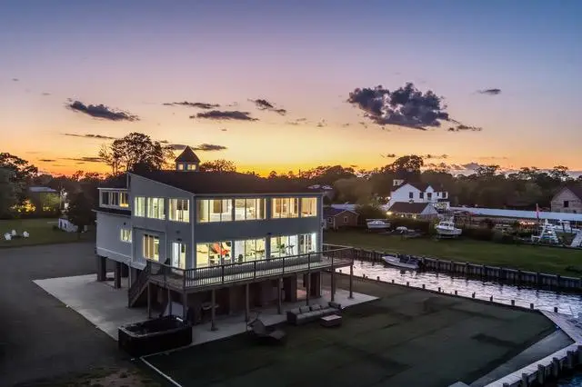 200 Lot A Clocks Boulevard, Massapequa, NY 11758 - Image #2