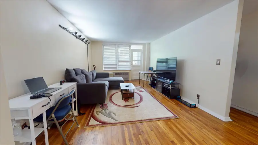 142-20 84th Drive #3K, Briarwood, NY 11435 - Image #2