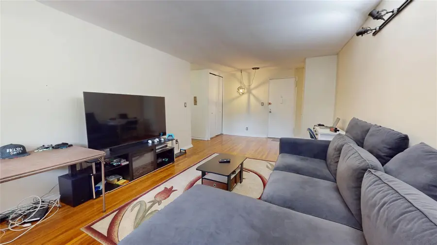 142-20 84th Drive #3K, Briarwood, NY 11435 - Image #3