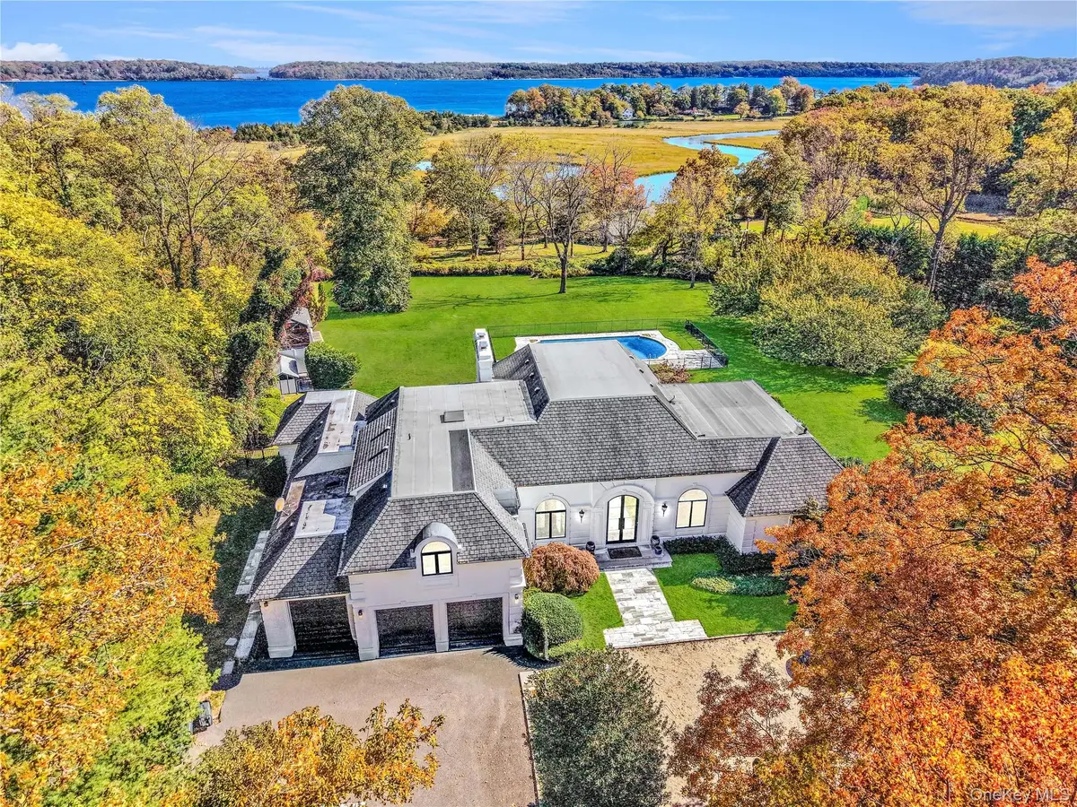 204 Centre Island Road, Oyster Bay, NY 11771 - Image #1